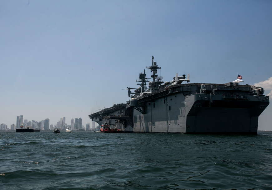 Drama iznad Crvenog mora: Američki vojni brod oborio je bespilotnu letjelicu