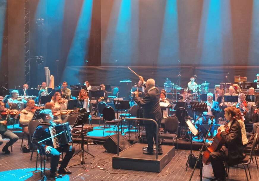 VIRTUOZ NA HARMONICI Đorđe Perić (13) nastupio sa simfonijskim orkestrom u Moskvi