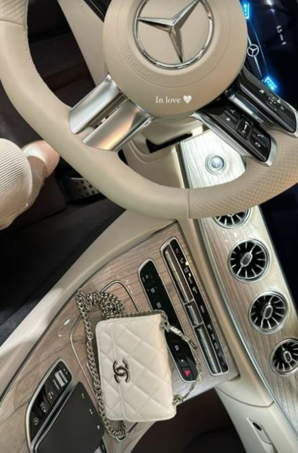 Novi automobil Stanije Dobrojević