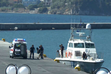 Obalska straža u Grčkoj