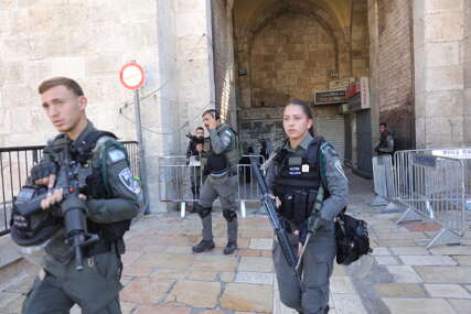 Napad u Jerusalimu: Ranjeno najmanje 6 osoba, napadači “neutralisani na licu mjesta”