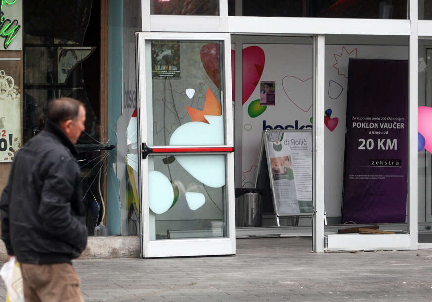 opljačkan bankomat u rk boski 2013 godine 