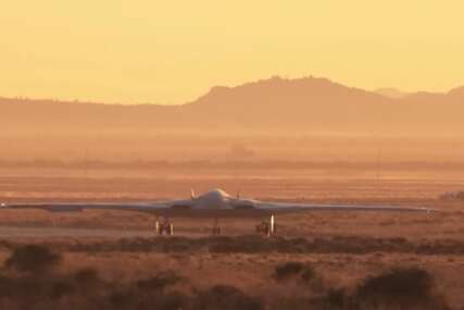 (VIDEO) Amerika testirala futuristički avion: Pentagon ga razvio u NAJVEĆOJ TAJNOSTI