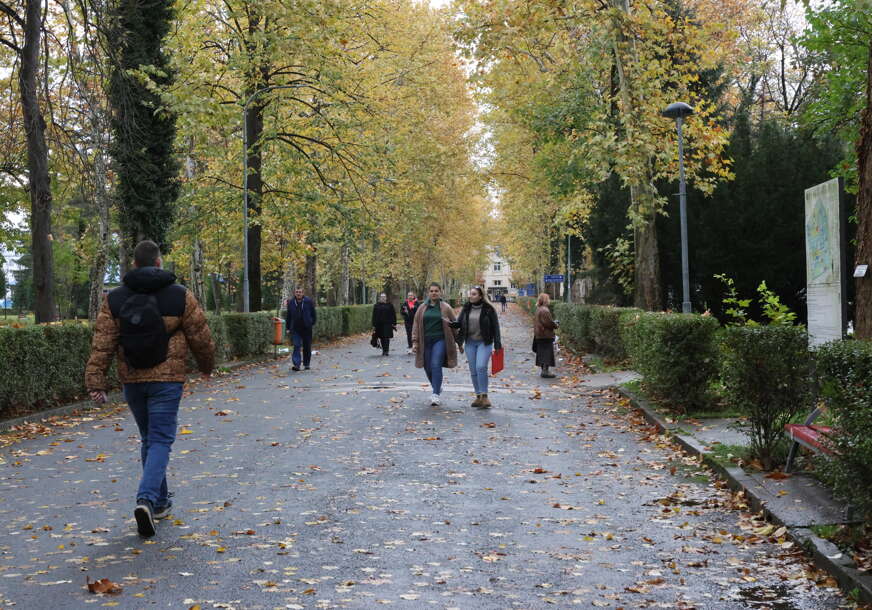 studenti kampus fakultet