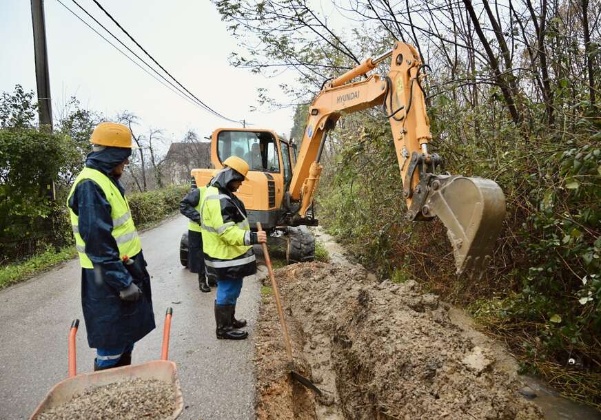 Na zadovoljstvo mještana: Nastavljena izgradnja vodovodne mreže u naselju Gornji Priječani