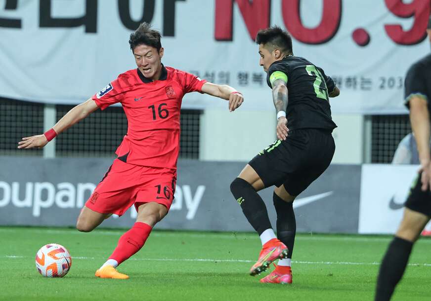 (VIDEO) SJAJNO IGRA I U REPREZENTACIJI Zvezdin vezista postigao gol za Južnu Koreju u Azijskom kupu