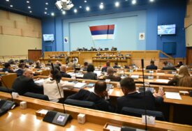 POMJEREN POČETAK Da li ćemo danas gledati još jednu posebnu sjednicu Narodne skupštine o izbornom zakonu Srpske