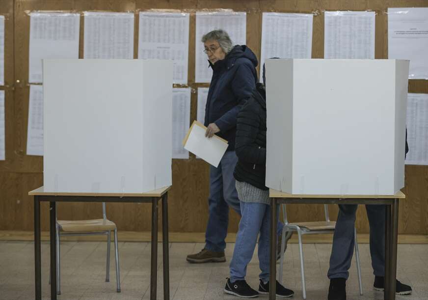glasačko mjesto u Srbiji 