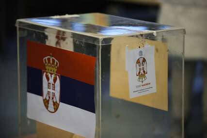 glasačka kutija na izborima u Srbiji