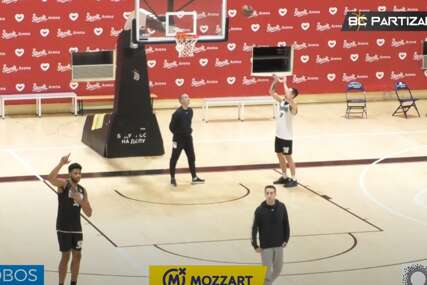 (VIDEO) Ovdje je košarka religija: Simpatičan doček za igrače Partizana u Kaunasu