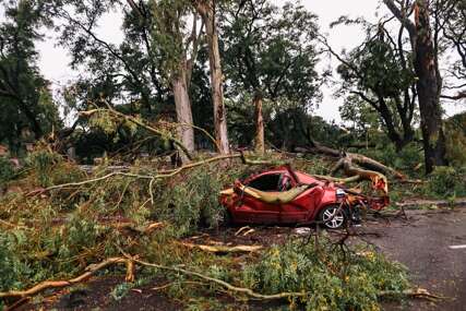 (FOTO) Užas u Argentini i Urugvaju: Snažna oluja tokom vikenda odnijela 16 života