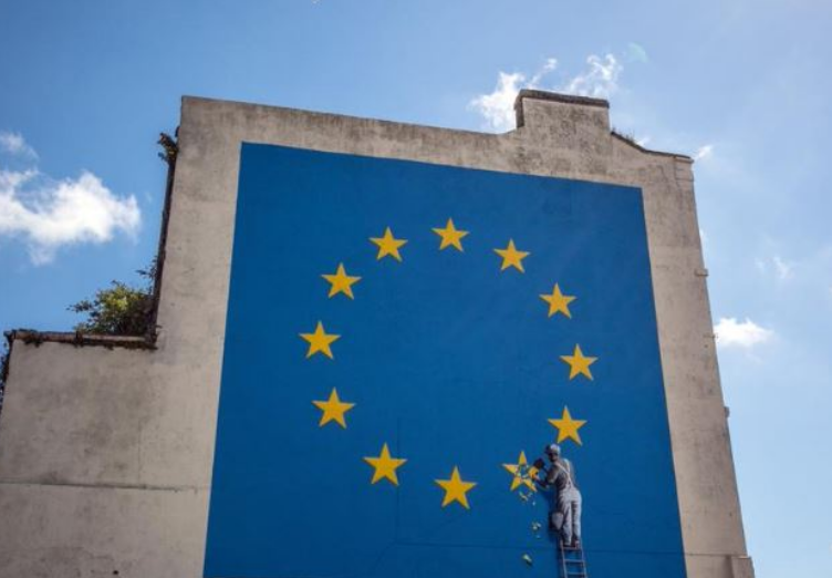 (FOTO) Uklonjena umjetnička instalacija: Banksijev mural vrijedan više od milion evra UNIŠTEN NAKON RUŠENJA ZGRADE