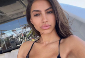 (FOTO) Dragana bila kasirka na pumpi, pa postala FATALNA ZA FUDBALERE "Ostavljali su mi 100 evra bakšiša, krempitom sam morala da se smirim"