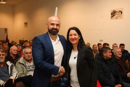 (FOTO) "Na izborima očekujemo pobjedu" Narodni front dobio Opštinski odbor i u Šipovu
