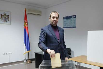 Goran Selak glasao u Generalnom konzulatu Srbije u Banjaluci