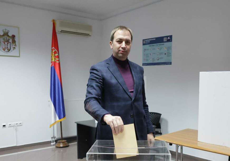 Goran Selak glasao u Generalnom konzulatu Srbije u Banjaluci