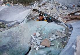 Portparol Unicefa upozorio na stalnu opasnost “Niko nije bezbjedan na jugu Gaze, bombe padaju na 10 minuta”