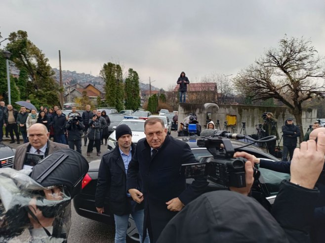 Milorad Dodik ispred suda