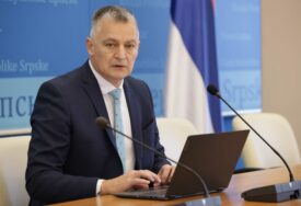 Univerzitet u RALJAMA politike: Izbor rektora po STRUČNOSTI ili političkoj PODOBNOSTI