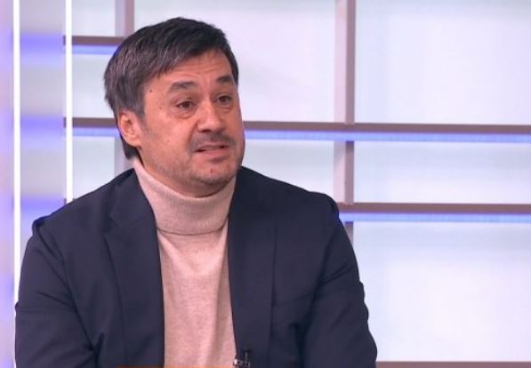 (VIDEO) "Trči kao baba" Rade Bogdanović izvrijeđao fudbalera Srbije