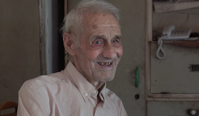 (VIDEO) ŽIVOTNA PRIČA NAJSTARIJEG SRBINA Živan Popović ima 107 godina i preko 30 potomaka, služio je kralju, Draži i Titu, živi sam u planini, a sada je otkrio tajnu dugovječnosti