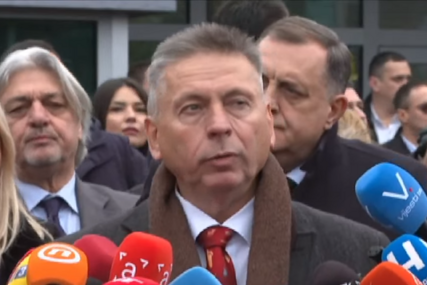 (VIDEO) "Sud treba da donese oslobađajuću presudu" Dodikova odbrana traži odlaganje ročišta