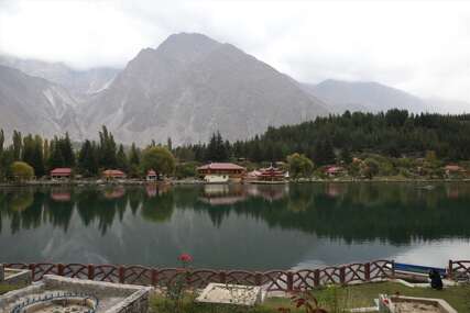 (FOTO) Jezero u obliku srca: Skriveni raj u podnožju Himalaja