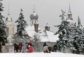 ZAZIMILO Temperatura u Sibiru pala na minus 50, Moskvu zahvatila mećava