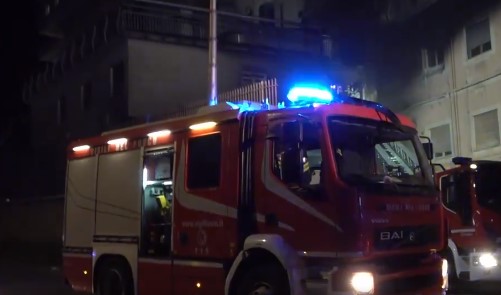 (VIDEO) Požar u okolini Rima: Veliki broj ljudi evakuisan, nastradale tri osobe