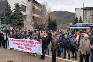 protest protiv hapšenja bivših oficira i vojnika Vojske Republike Srpske