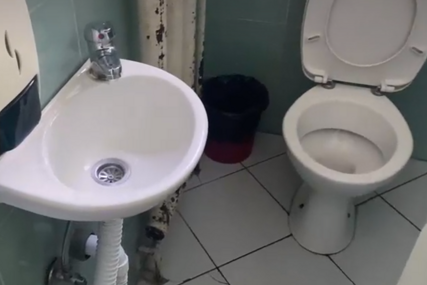 toalet u Domu zdravlja u Istočnom Sarajevu