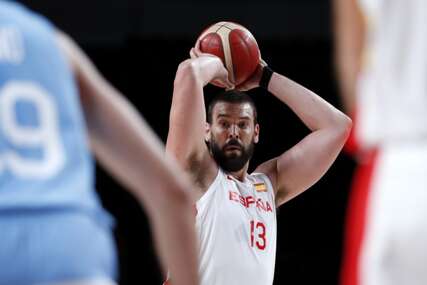 (VIDEO) Završio sa aktivnim igranjem košarke: Legendarni Španac odsvirao kraj velike karijere