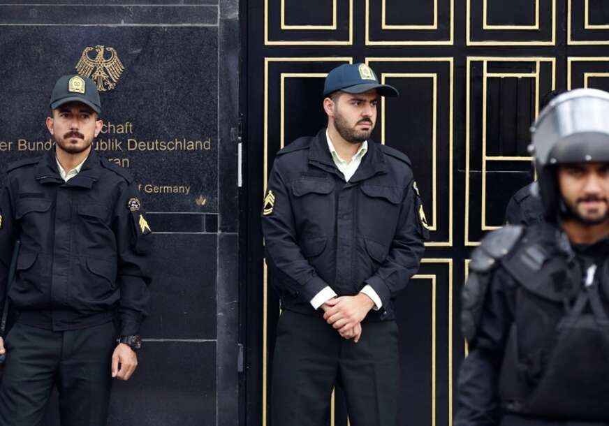 Iranska policija