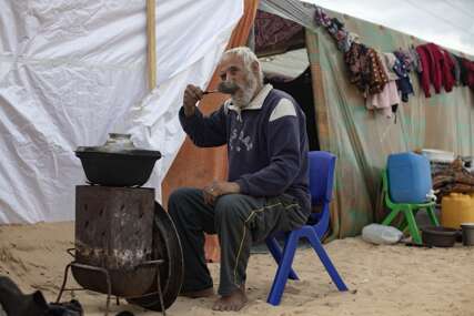 "Živimo u veoma teškim uslovima" Palestinci na sjeveru Gaze bore se sa glađu, jedu hranu za životinje kako bi preživjeli