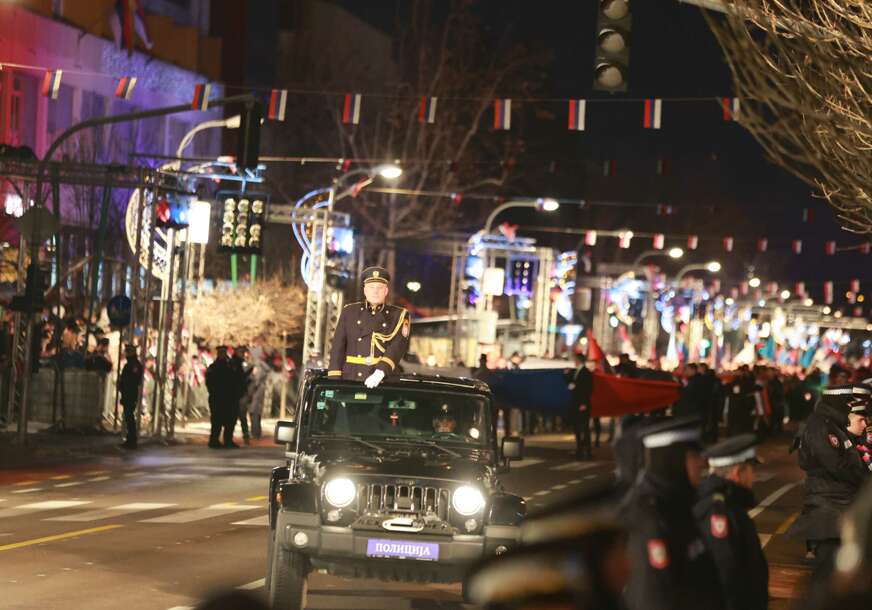 Svečani defile za Dan Republike Srpske: Građani pozvani da UVELIČAJU 9. JANUAR i daju lični doprinos atmosferi zajedništva i svečanosti
