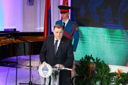 "Nikada nećemo odustati od 9. januara" Dodik zahvalan svima koji su bili na proslavi Dana Republike