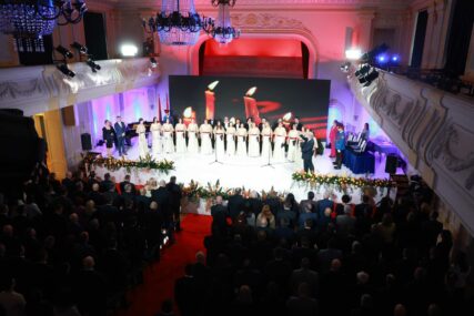 SRPSKA SLAVI 9. JANUAR Svečana akademija i defile povodom obilježavanja Dana Republike