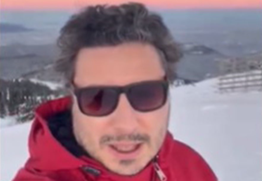 (VIDEO) UŽIVA NA OLIMPIJSKOJ LJEPOTICI Šta je Abazović poručio sa vrha Jahorine