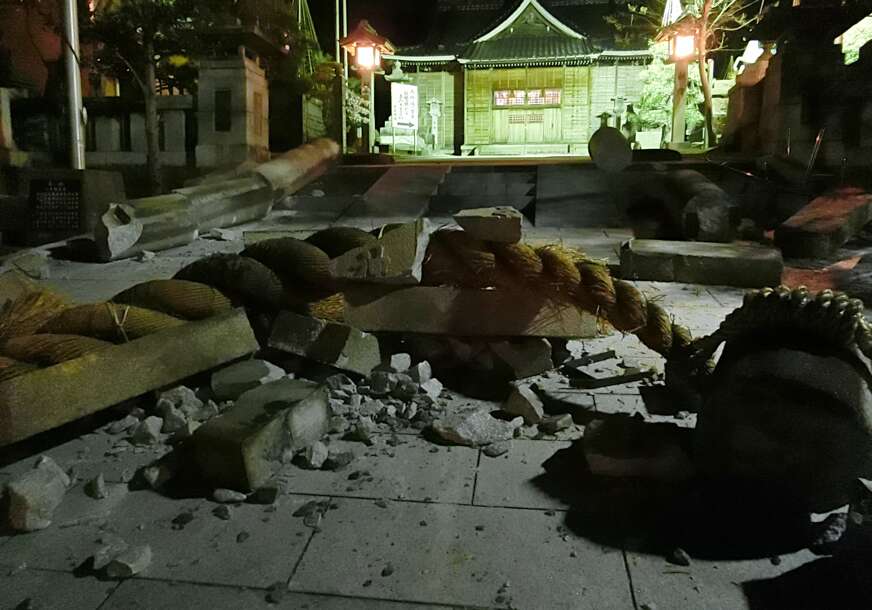 POGINULE DVIJE OSOBE Snažan zemljotres pogodio Japan, spasioci pokušavaju da dođu do žrtvi