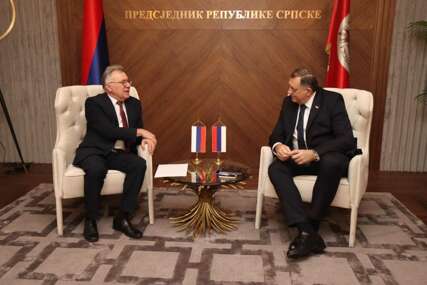 (FOTO) "Istinski prijatelji Srpske" Dodik razgovarao sa Kalabuhovim i Jemeljanovim