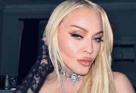 Ovaj bizaran standard još niste čuli: Svaki muškarac je morao da ima OVO U KUPATILU da bi izašao sa Madonom