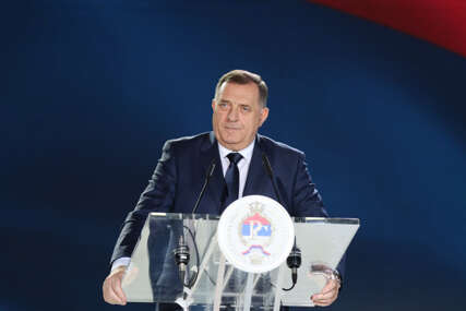 (FOTO) Sramna objava predsjednika Republike: Ima li Dodik razloga da vrijeđa mrtvog Pedija Ešdauna