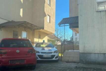 (FOTO) Kćerka uspjela pobjeći iz stana: Novi detalji krvavog pira u Podgorici u kojem je policajac (52) ubio ženu (50) i sina (12), pa presudio sebi