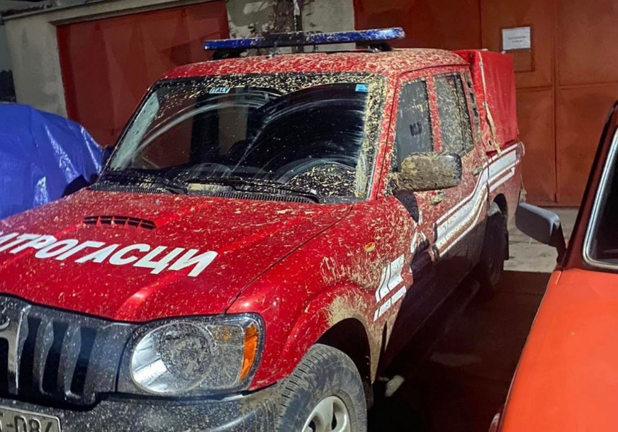 (FOTO) Ugašen požar iznad Trebinja: Pomogli dobrovoljci iz Popovog polja
