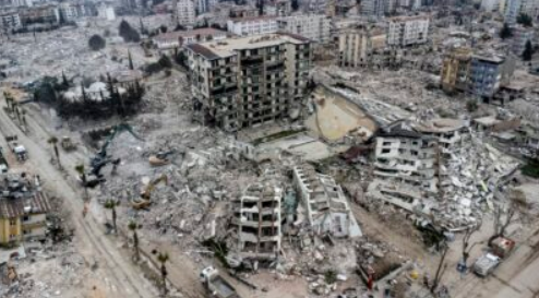 Katastrofa u kojoj je stradalo više od 50.000 ljudi: U Turskoj počelo veliko suđenje zbog urušavanja zgrada u zemljotresu, optuženima prijeti 20 GODINA ZATVORA