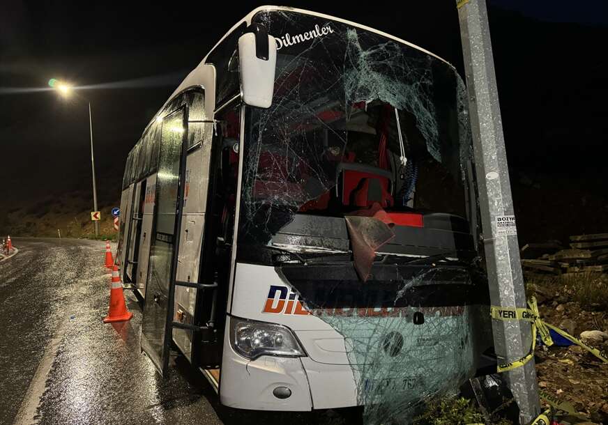 prevrnuo se autobus u Turskoj