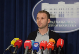 “Da sam REŽIMSKI ČOVJEK imao bih rebalans, zamjenika i načelnike” Stanivuković odgovorio na napade stranačkih kolega