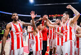 (VIDEO) BEZ DRAME U PIONIRU Crvena zvezda na pobjedu do finala prvenstva Srbije