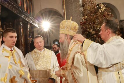 (VIDEO, FOTO) TREĆI DAN BOŽIĆA Patrijarh Porfirije služi Svetu arhijerejsku liturgiju u Banjaluci