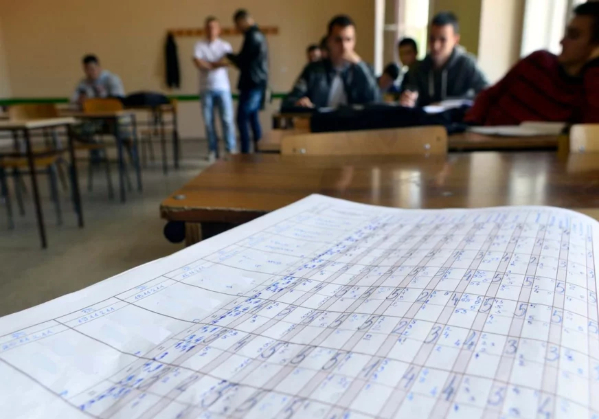 "Uglavnom se radi o kašnjenju na prve jutarnje časove" Veliki broj izostanaka u osnovnim i srednjim školama širom Srpske